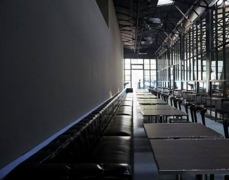 動(dòng)感時(shí)尚—北京798藝術(shù)區(qū)“火車站”改造魅力ACE咖啡廳